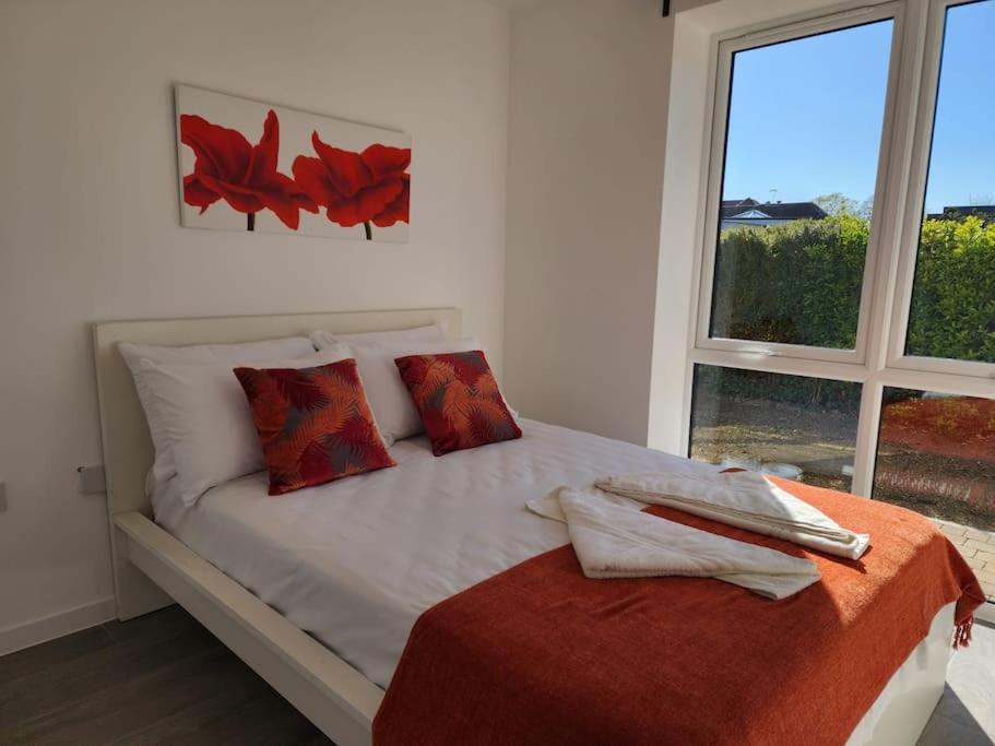 Apartment Paradigm Court, Luxury 2-bedroom F3, Oxford